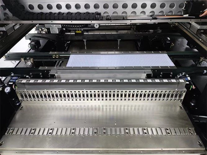 CIRCUIT BOARD MAKING MACHINE